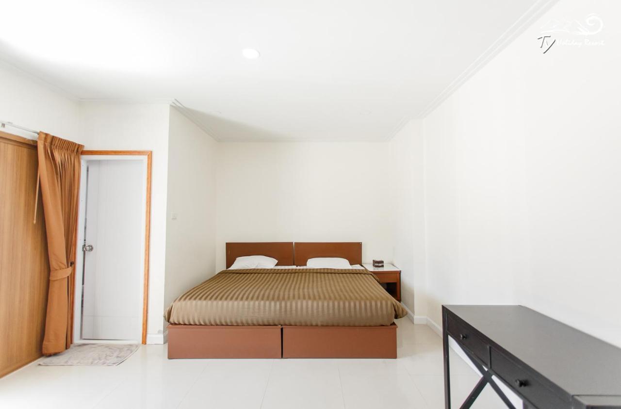 Ty Holiday Resort Паттая Екстер'єр фото