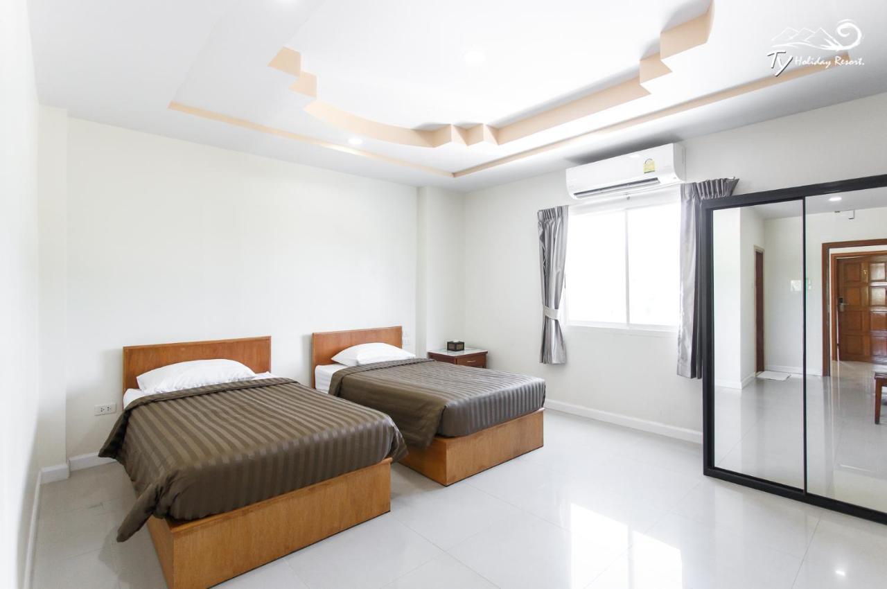 Ty Holiday Resort Паттая Екстер'єр фото